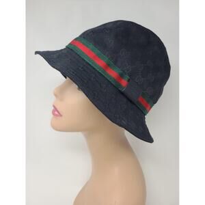 Gucci Black signature GG Monogram print bucket hat L sz